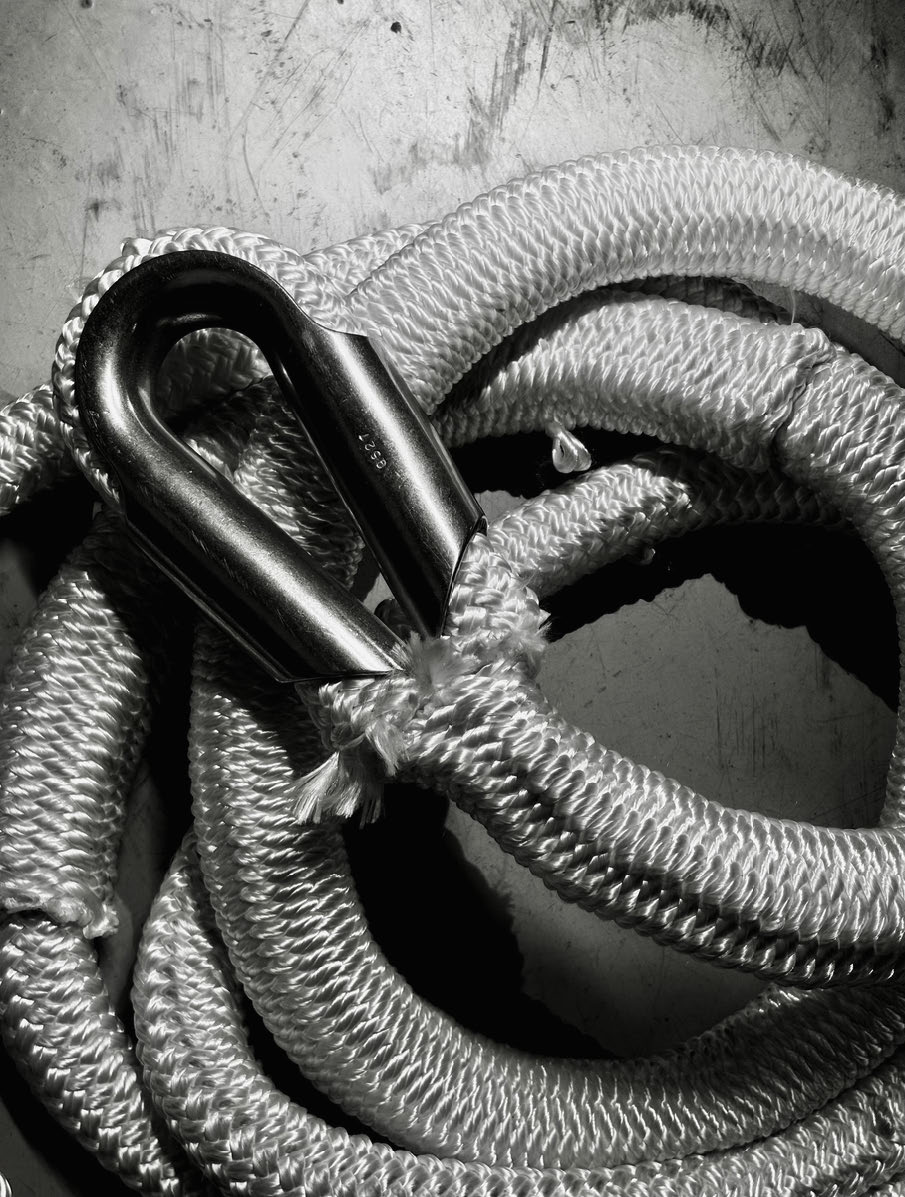 Cordage marin et cosse métallique